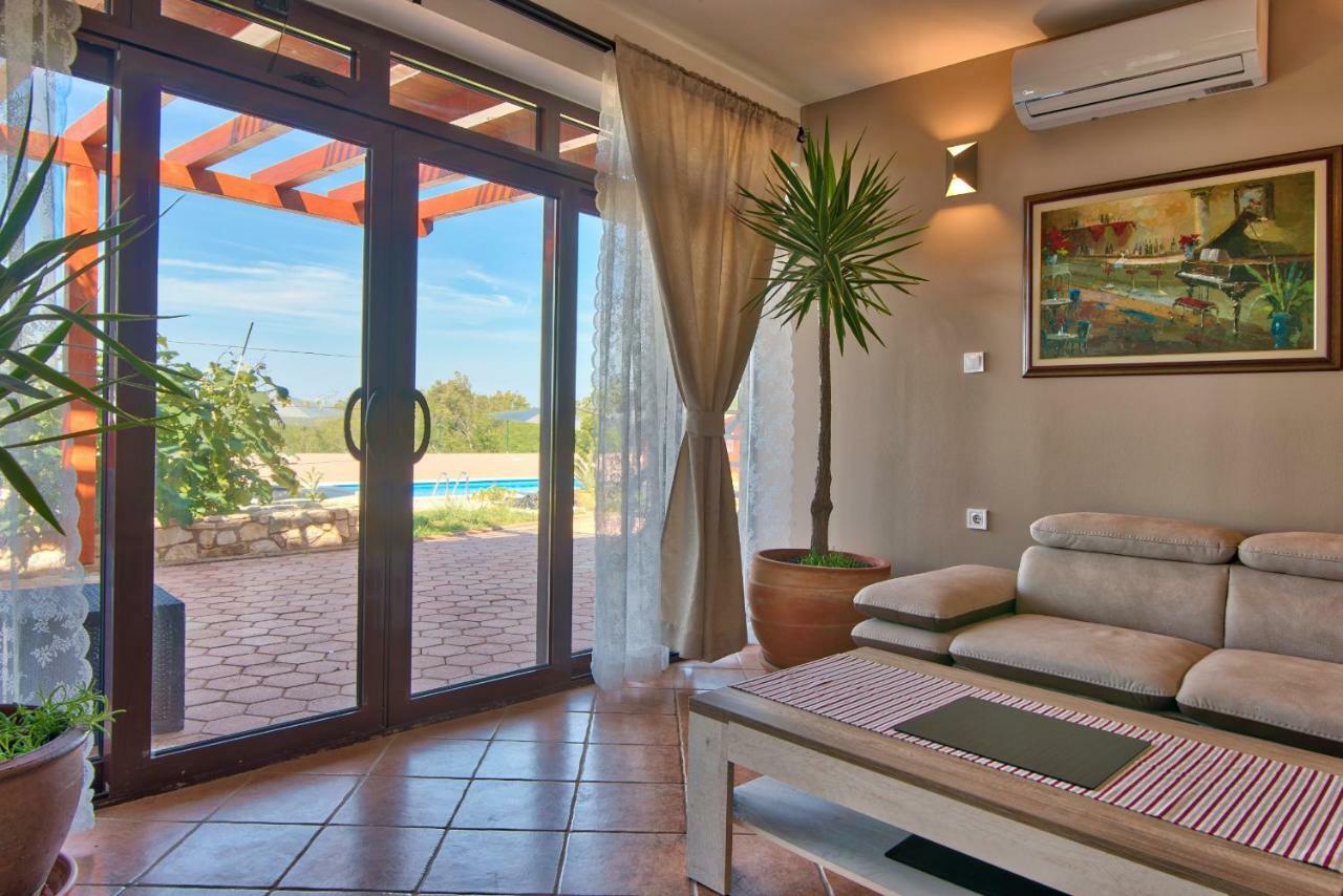 Meerblick Ferienhaus Julian Nahe Rovinj Luaran gambar