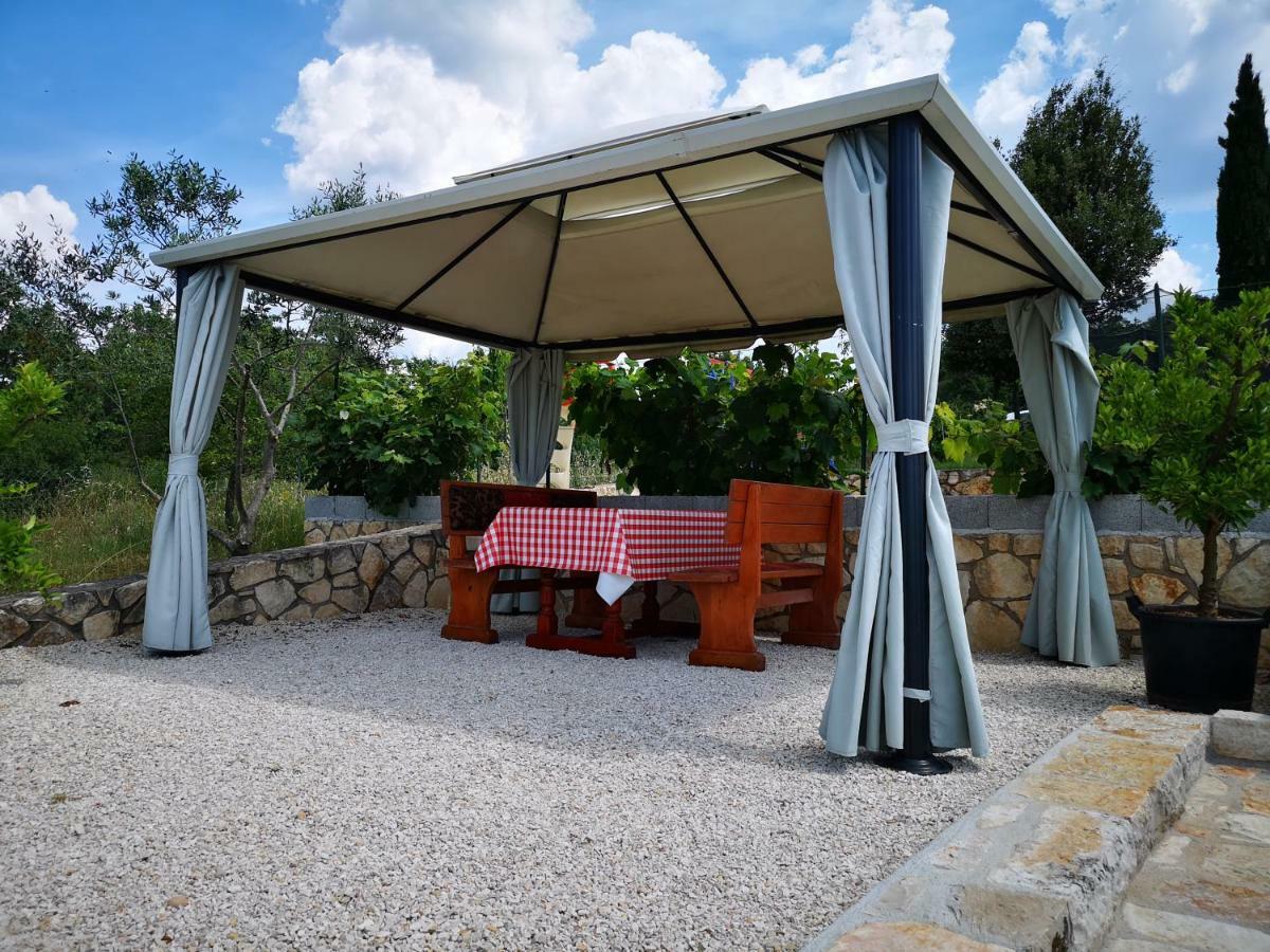Meerblick Ferienhaus Julian Nahe Rovinj Luaran gambar