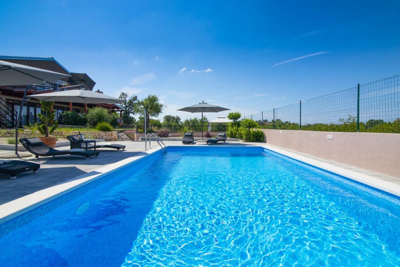 Meerblick Ferienhaus Julian Nahe Rovinj Luaran gambar