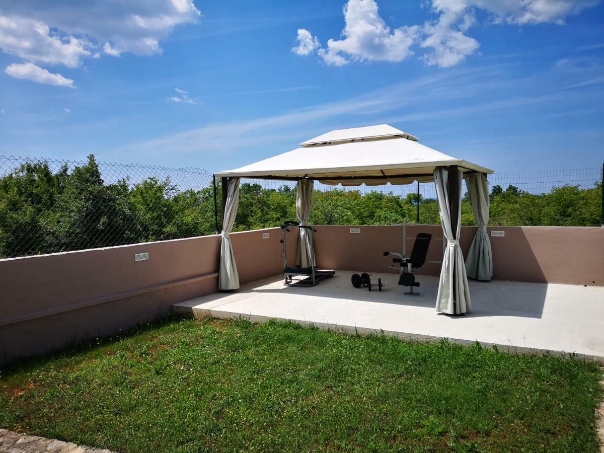 Meerblick Ferienhaus Julian Nahe Rovinj Luaran gambar