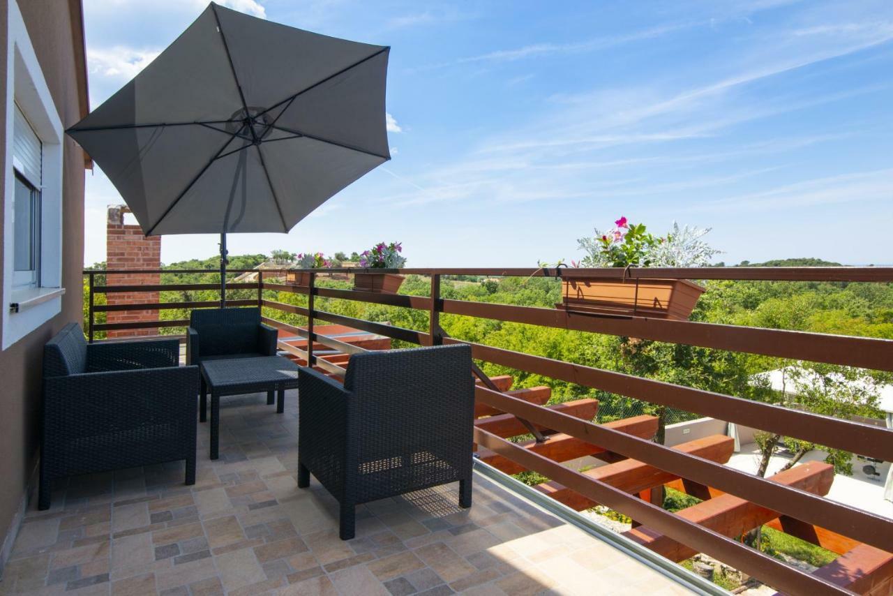 Meerblick Ferienhaus Julian Nahe Rovinj Luaran gambar