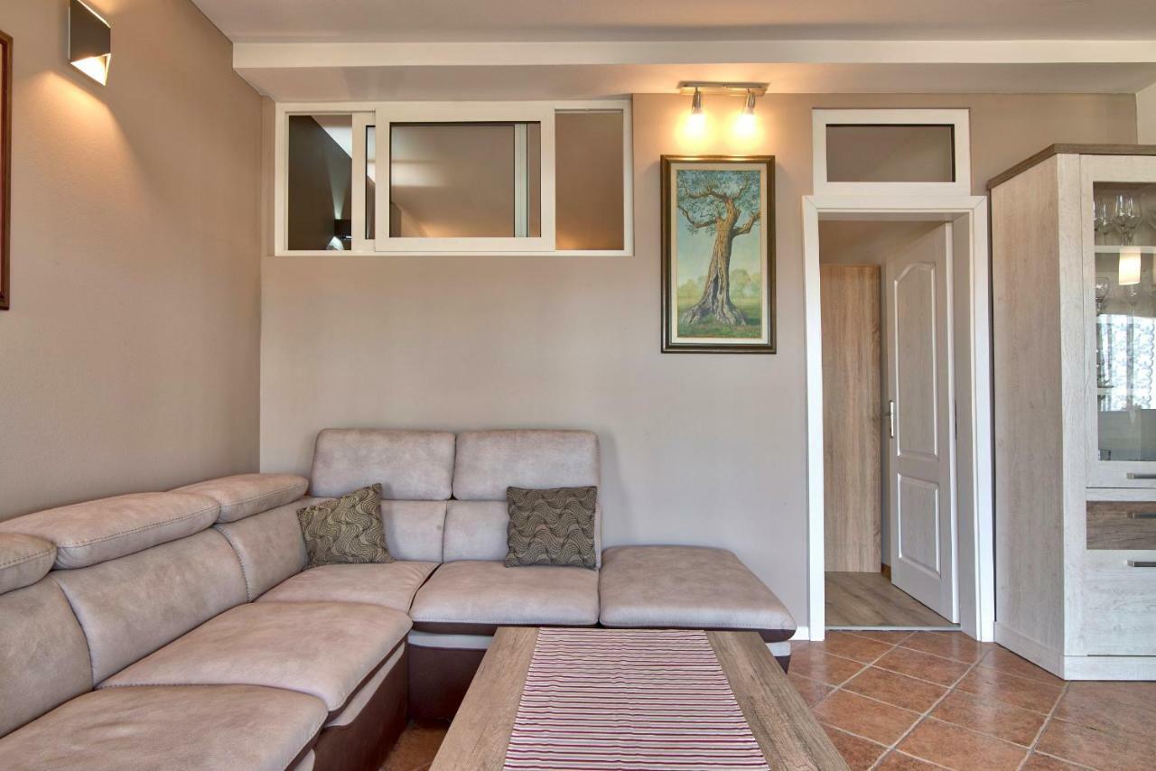Meerblick Ferienhaus Julian Nahe Rovinj Luaran gambar