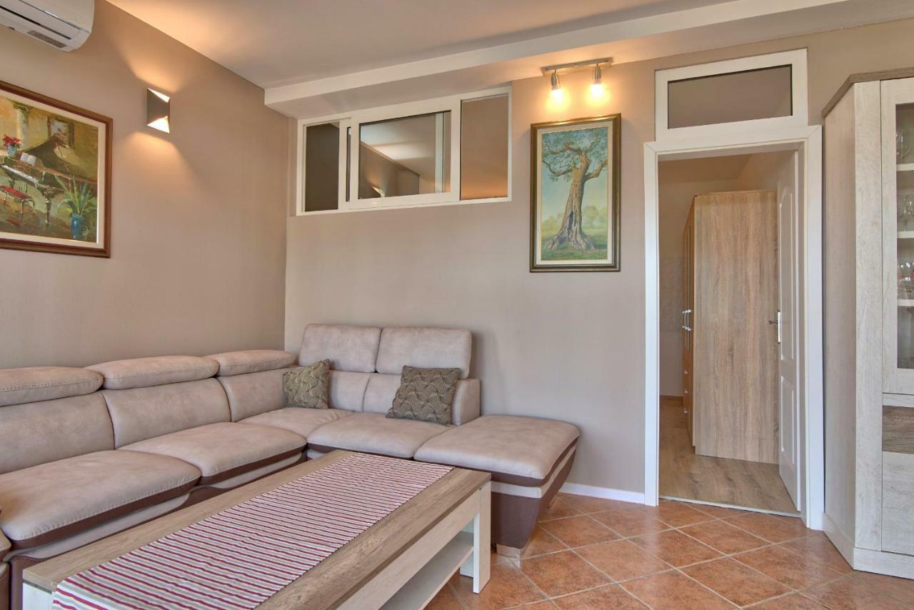 Meerblick Ferienhaus Julian Nahe Rovinj Luaran gambar