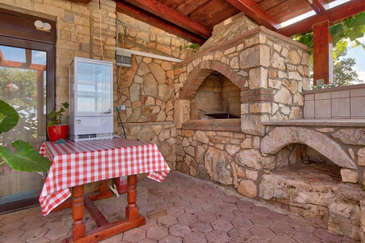 Meerblick Ferienhaus Julian Nahe Rovinj Luaran gambar