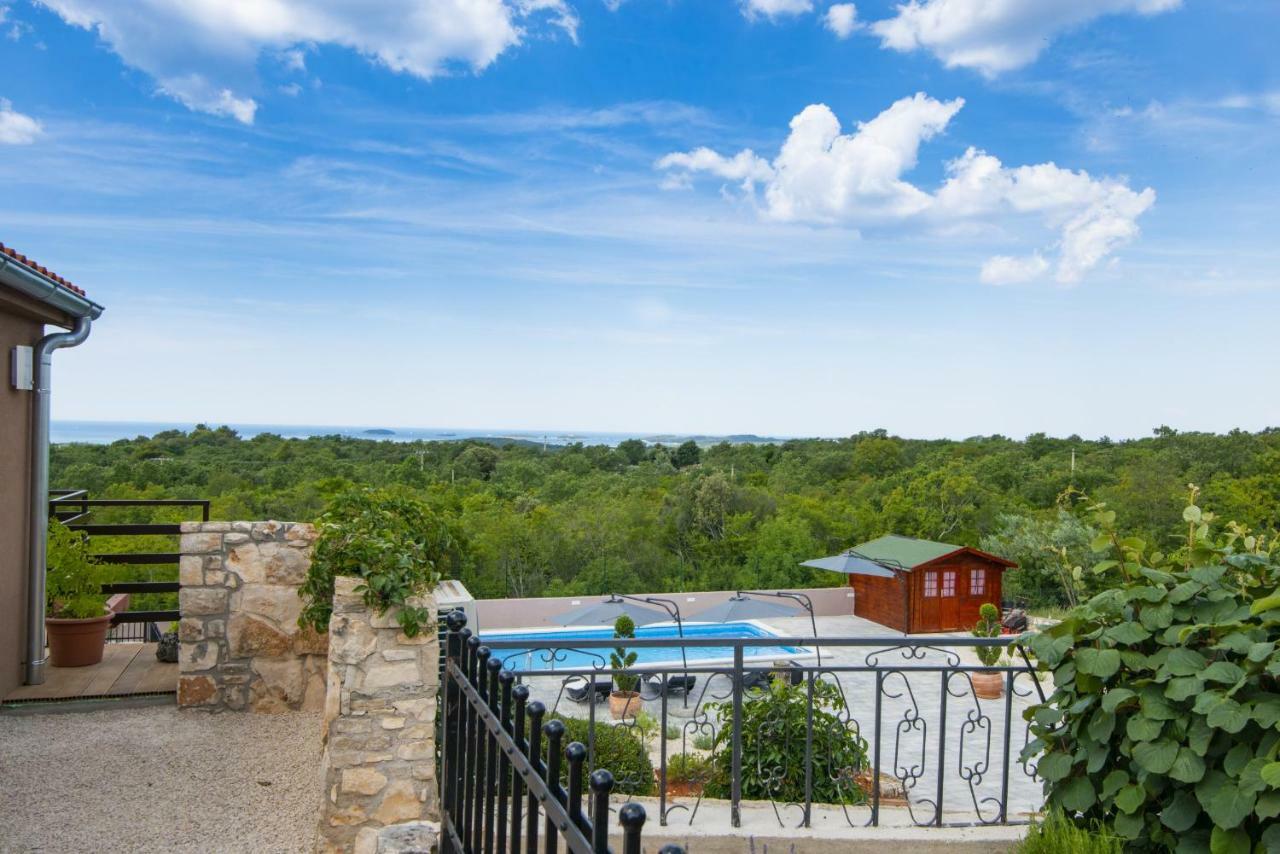 Meerblick Ferienhaus Julian Nahe Rovinj Luaran gambar